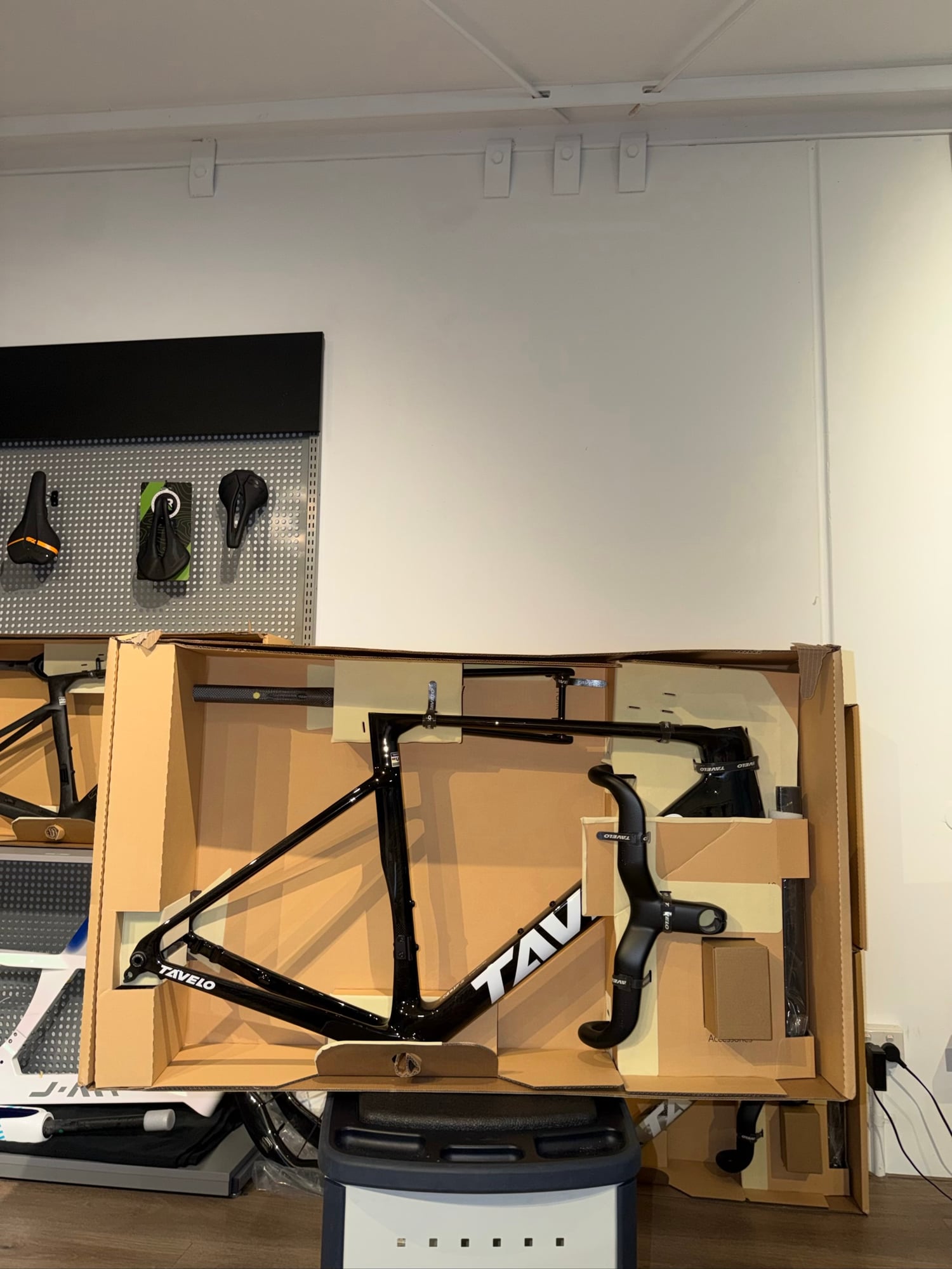 Tavelo Arden Frameset