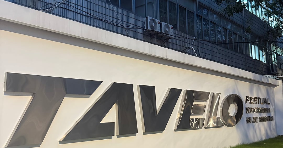 Inside Tavelo: What I Learned Visiting a Chinese Carbon Factory in Xiamen